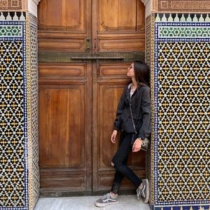 Meet your Posher, Salina